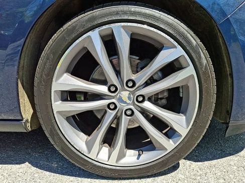 Used 2022 Chevrolet Malibu LT FWD image 8