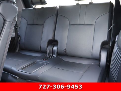 Used 2025 Lexus LX 700h F Sport AWD/4WD image 16
