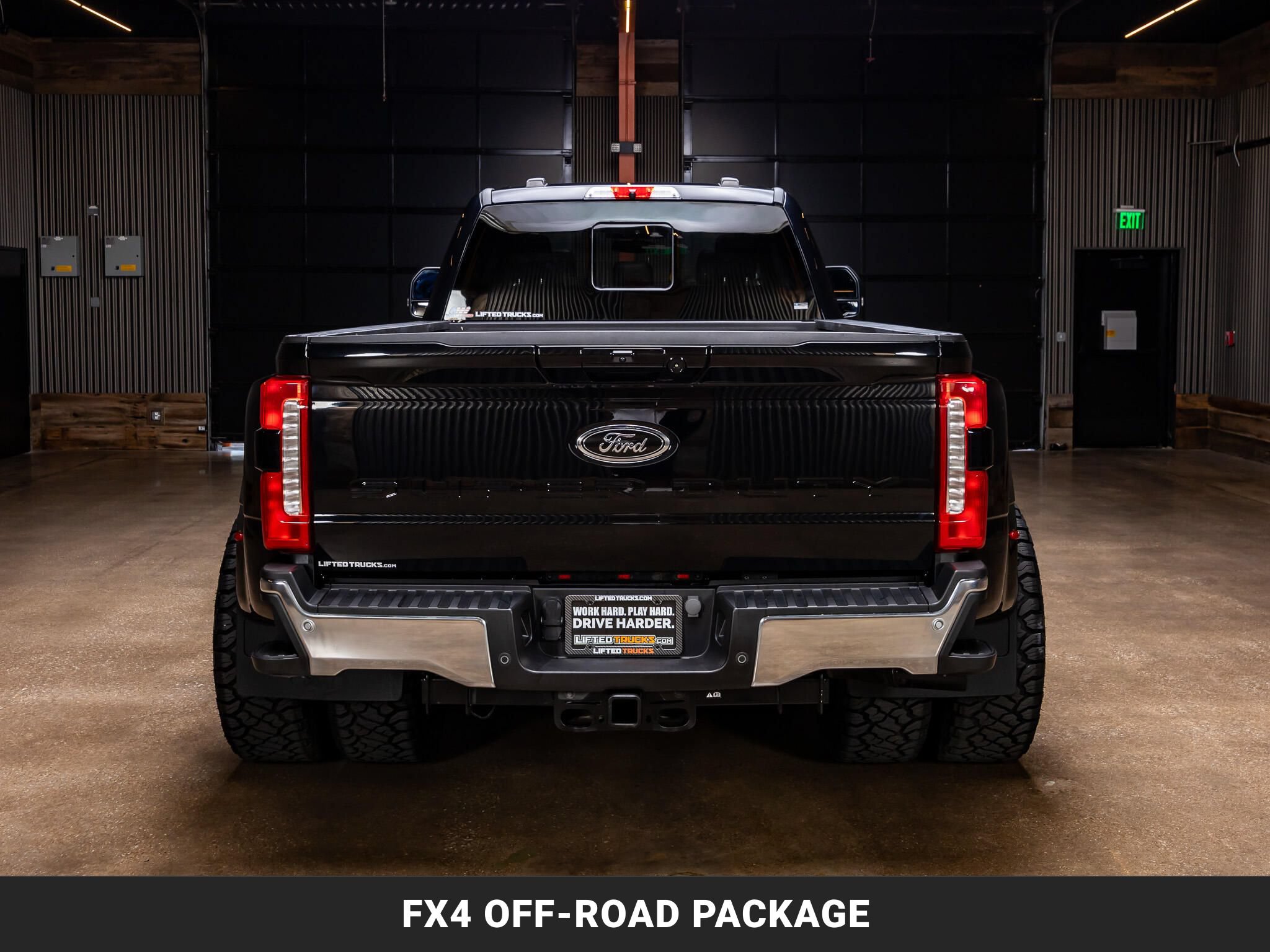 Used 2024 Ford F350 Lariat w/ Lariat Ultimate Package AWD/4WD image 7