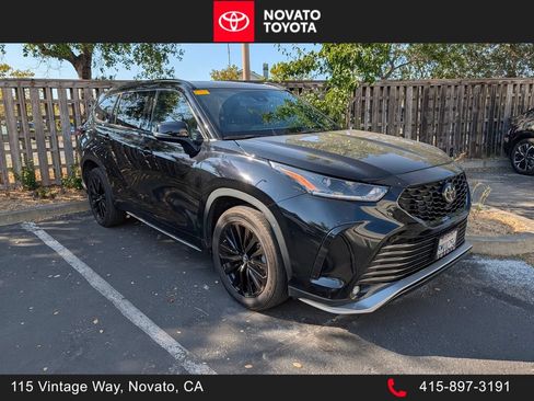 Used 2024 Toyota Highlander XSE AWD/4WD image 1