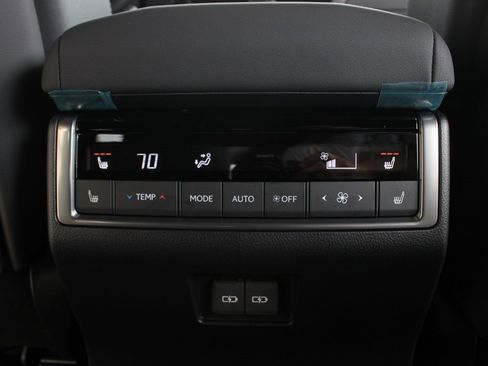 Used 2025 Lexus GX 550 image 22