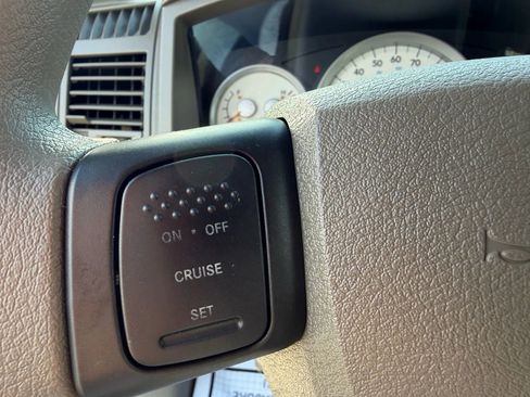 Used 2005 Dodge Dakota SLT image 19