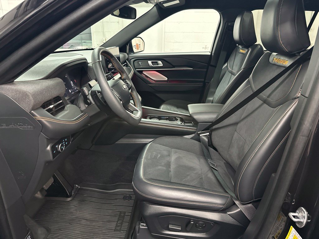 Used 2026 Ford Explorer Tremor w/ Tremor Ultimate Package AWD/4WD image 17