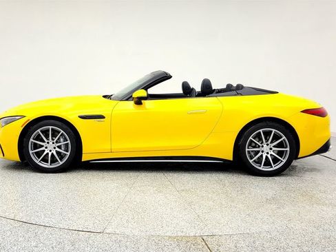 Used 2023 Mercedes-Benz SL 43 AMG image 8