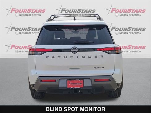 New 2026 Nissan Pathfinder Platinum image 5