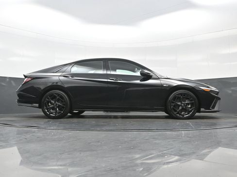 Certified 2025 Hyundai Elantra N Line FWD image 32