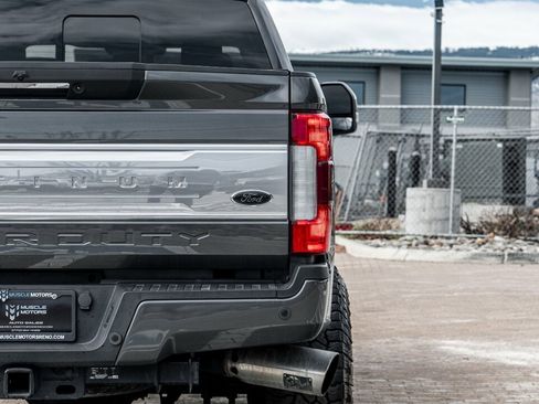 Used 2018 Ford F250 Platinum w/ Platinum Ultimate Package image 13