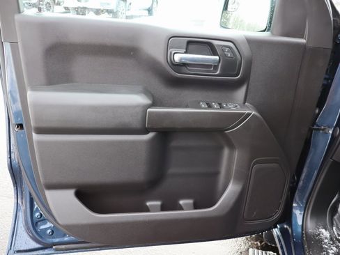 Used 2020 Chevrolet Silverado 1500 Custom Trail Boss w/ Custom Convenience Package image 16