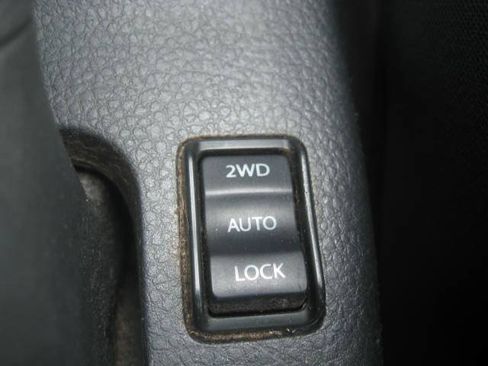 Used 2012 Suzuki SX4 Premium AWD/4WD image 24