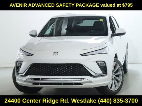Used 2024 Buick Envista Avenir image 3