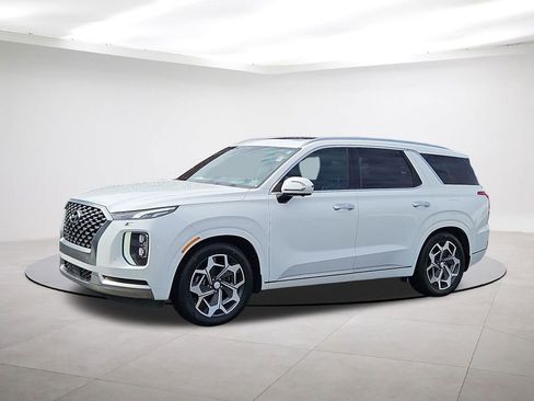 Used 2022 Hyundai Palisade Calligraphy image 3