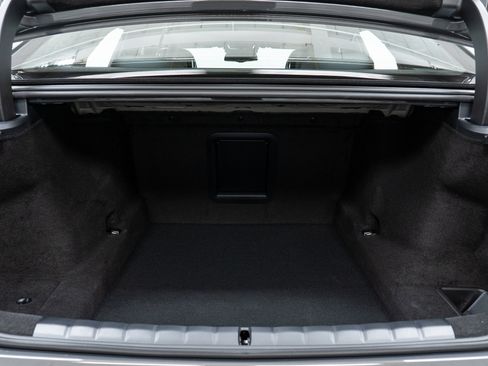 New 2026 BMW 740i xDrive image 10