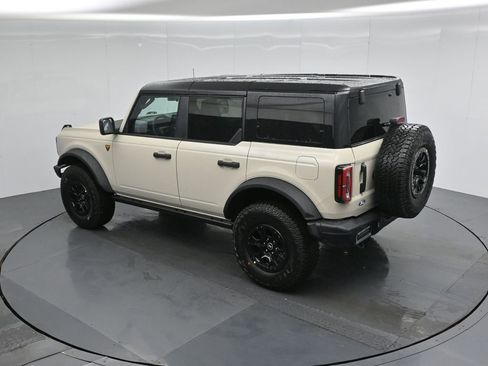 New 2026 Ford Bronco Badlands image 42