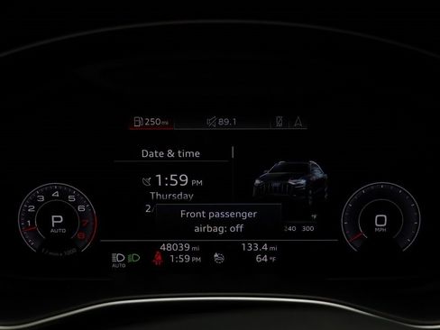 Used 2020 Audi Q8 Prestige w/ Prestige Package image 7