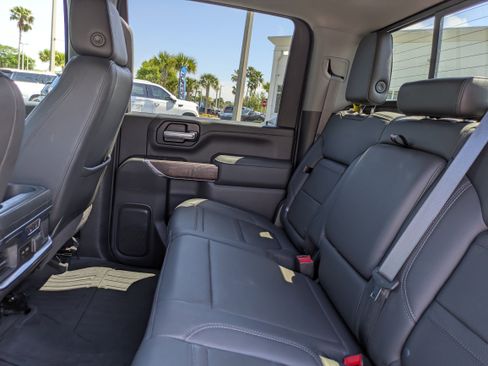 Certified 2021 GMC Sierra 2500 Denali w/ Denali Ultimate Package image 17