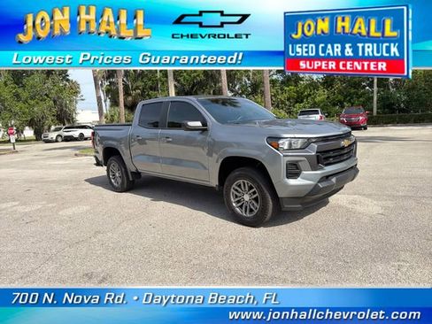 Used 2024 Chevrolet Colorado LT RWD image 18