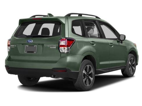 Used 2018 Subaru Forester 2.5i Premium w/ All-Weather Package image 2
