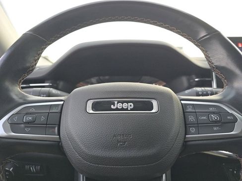 Used 2022 Jeep Compass Limited image 30