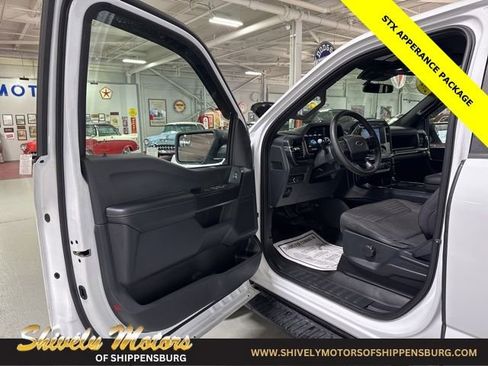 Used 2022 Ford F150 XL w/ STX Appearance Package image 11