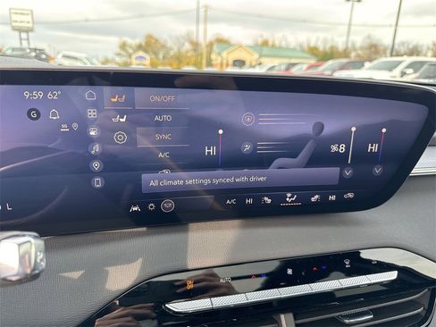 New 2026 Buick Enclave Sport Touring w/ Power Package image 19