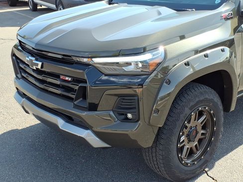 Used 2023 Chevrolet Colorado Z71 w/ Z71 Convenience Package 2 AWD/4WD image 8