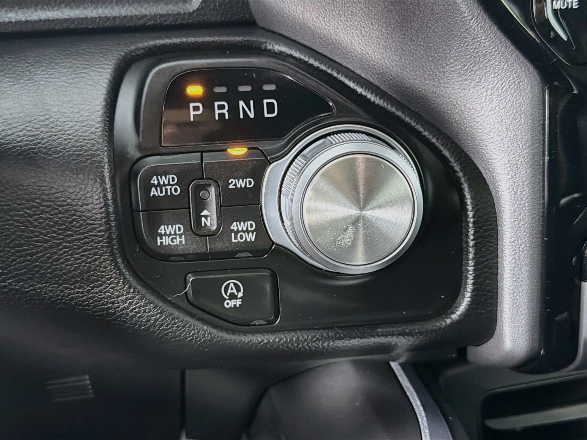 Used 2023 RAM 1500 Laramie AWD/4WD image 25