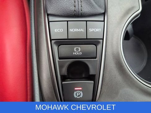 Used 2021 Toyota Camry XSE image 36