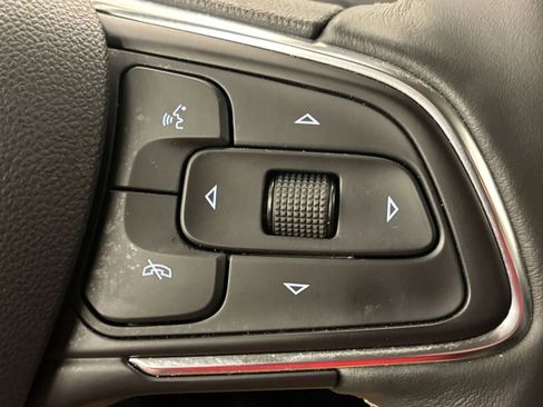 Used 2023 Buick Encore GX Essence w/ Experience Buick Package FWD image 45