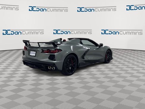 Used 2023 Chevrolet Corvette Stingray Preferred Conv w/ Battery Protection Package RWD image 8