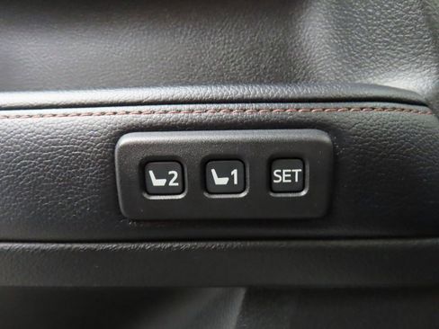 Used 2019 Toyota 4Runner Limited image 48