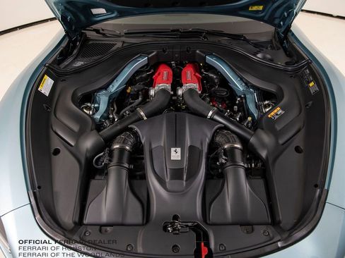 Used 2025 Ferrari Roma Spider RWD image 35