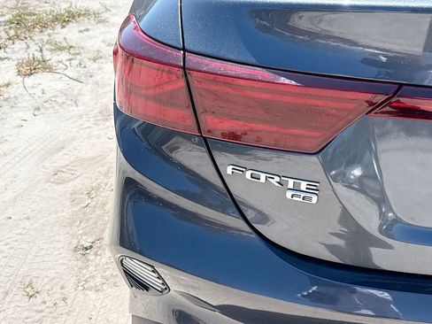 Used 2024 Kia Forte LX image 7