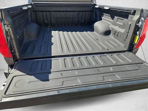 Used 2021 Toyota Tundra Platinum AWD/4WD image 6