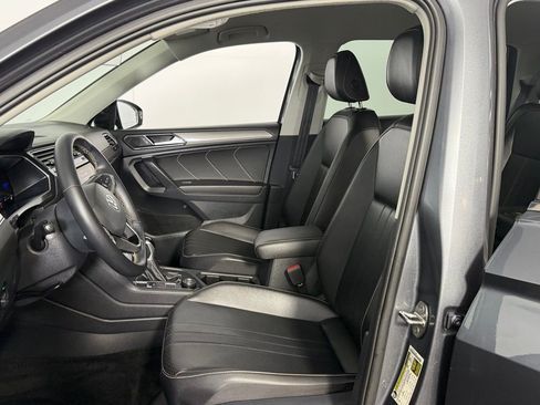 Used 2022 Volkswagen Tiguan SE AWD/4WD image 20