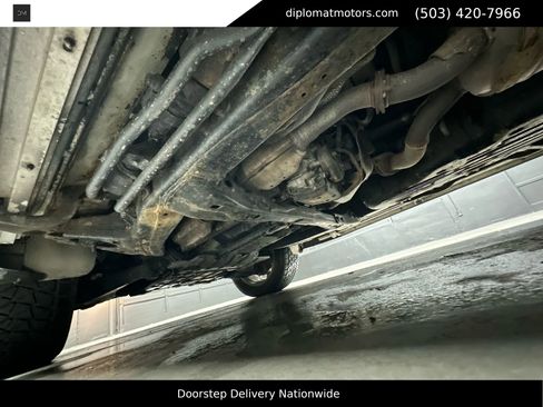 Used 2009 Lexus LX 570 4WD image 47