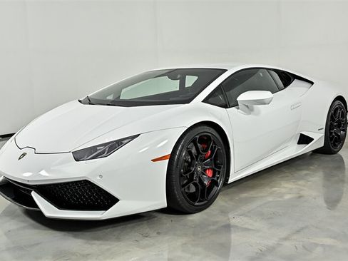 Used 2016 Lamborghini Huracan LP 610-4 AWD/4WD image 5