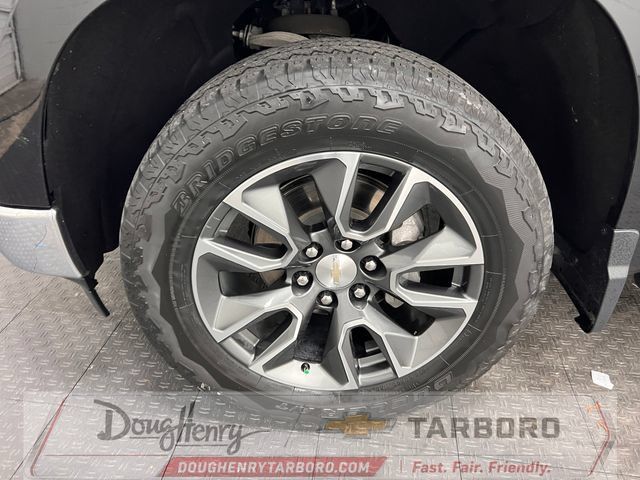 Used 2023 Chevrolet Silverado 1500 LT AWD/4WD image 20