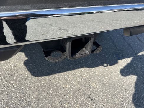 Used 2023 RAM 2500 Tradesman w/ Chrome Appearance Group image 27