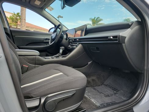 Certified 2026 Hyundai Sonata SE FWD image 23