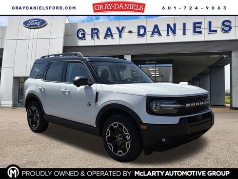 New 2025 Ford Bronco Sport Outer Banks w/ Outer Banks Tech Package+ AWD/4WD image 1