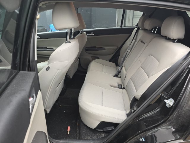 Used 2022 Kia Sportage LX FWD image 26