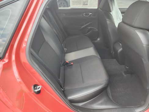 Used 2022 Honda Civic Sport image 19