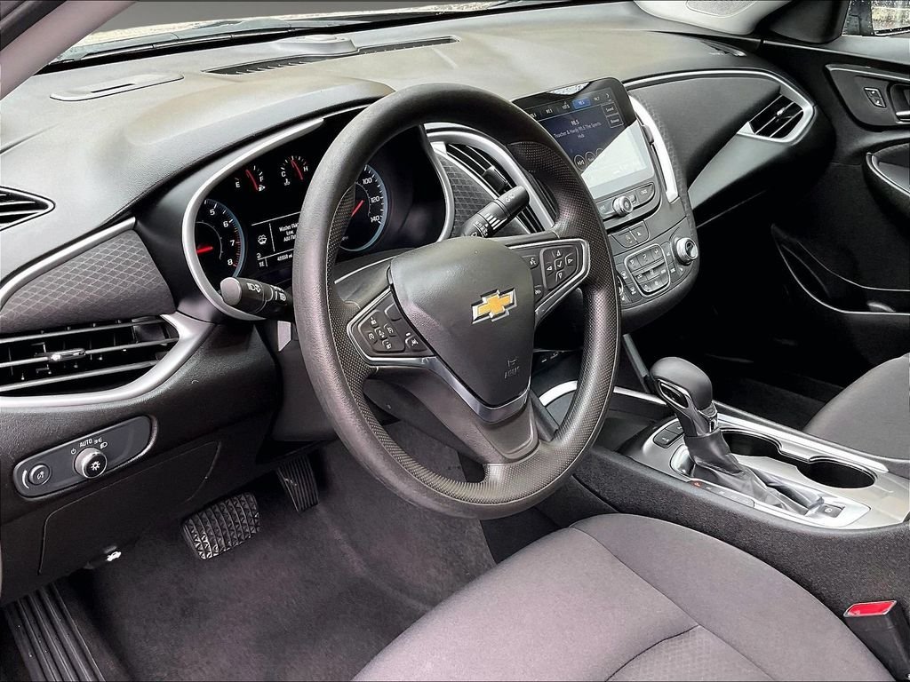 Used 2024 Chevrolet Malibu LT FWD image 8