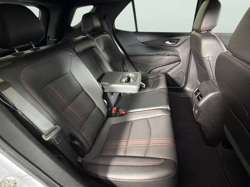 Certified 2024 Chevrolet Equinox RS FWD image 29