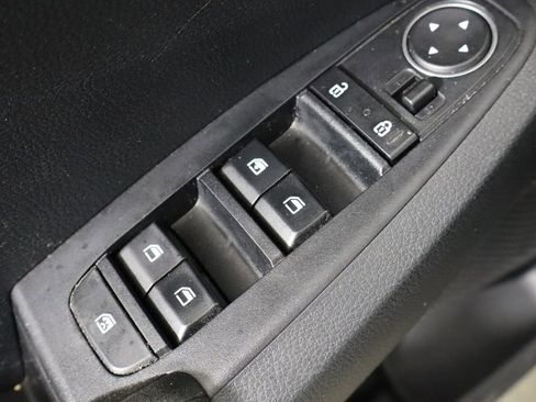 Used 2022 Kia Seltos LX AWD/4WD image 20
