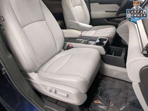 Used 2023 Honda Odyssey Touring image 28