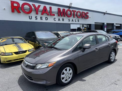 Used 2012 Honda Civic LX image 1