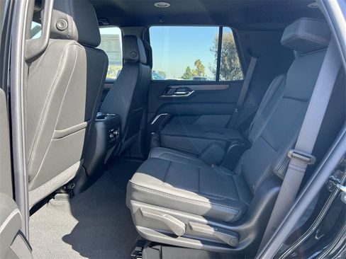 New 2026 GMC Yukon Denali image 27