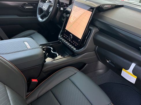 New 2026 GMC Yukon AT4 w/ AT4 Premium Plus Package AWD/4WD image 16