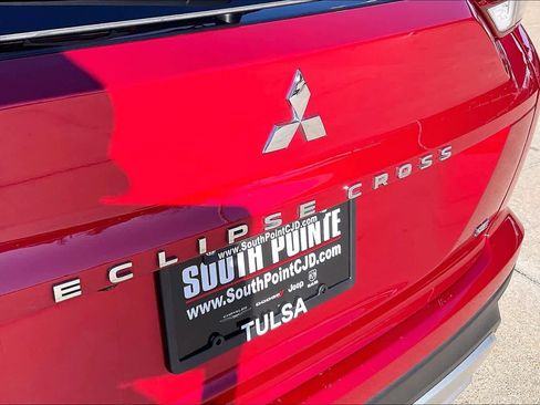Used 2024 Mitsubishi Eclipse Cross SE image 30